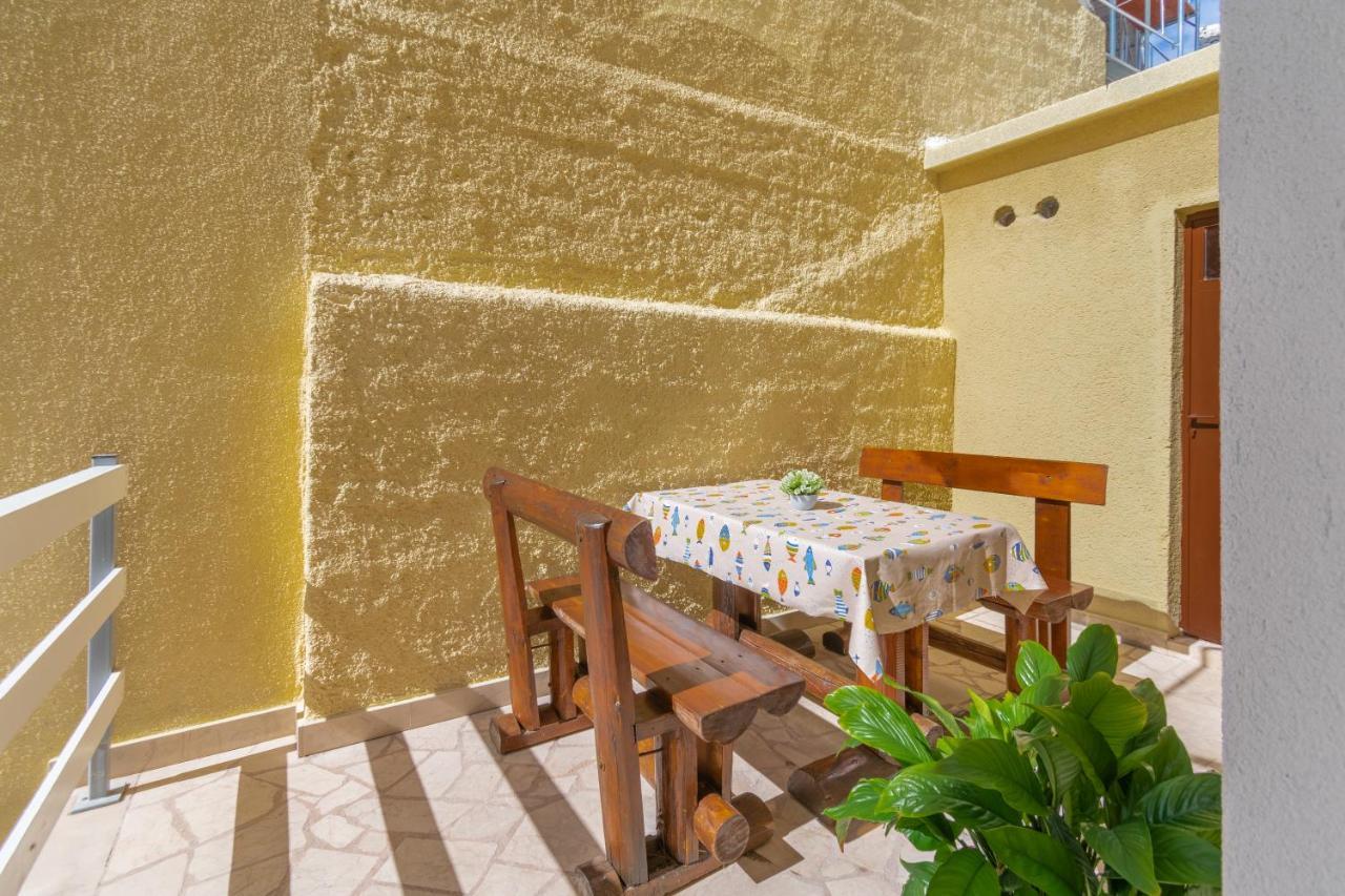 City Apartment 4 & 6 Makarska Exterior photo